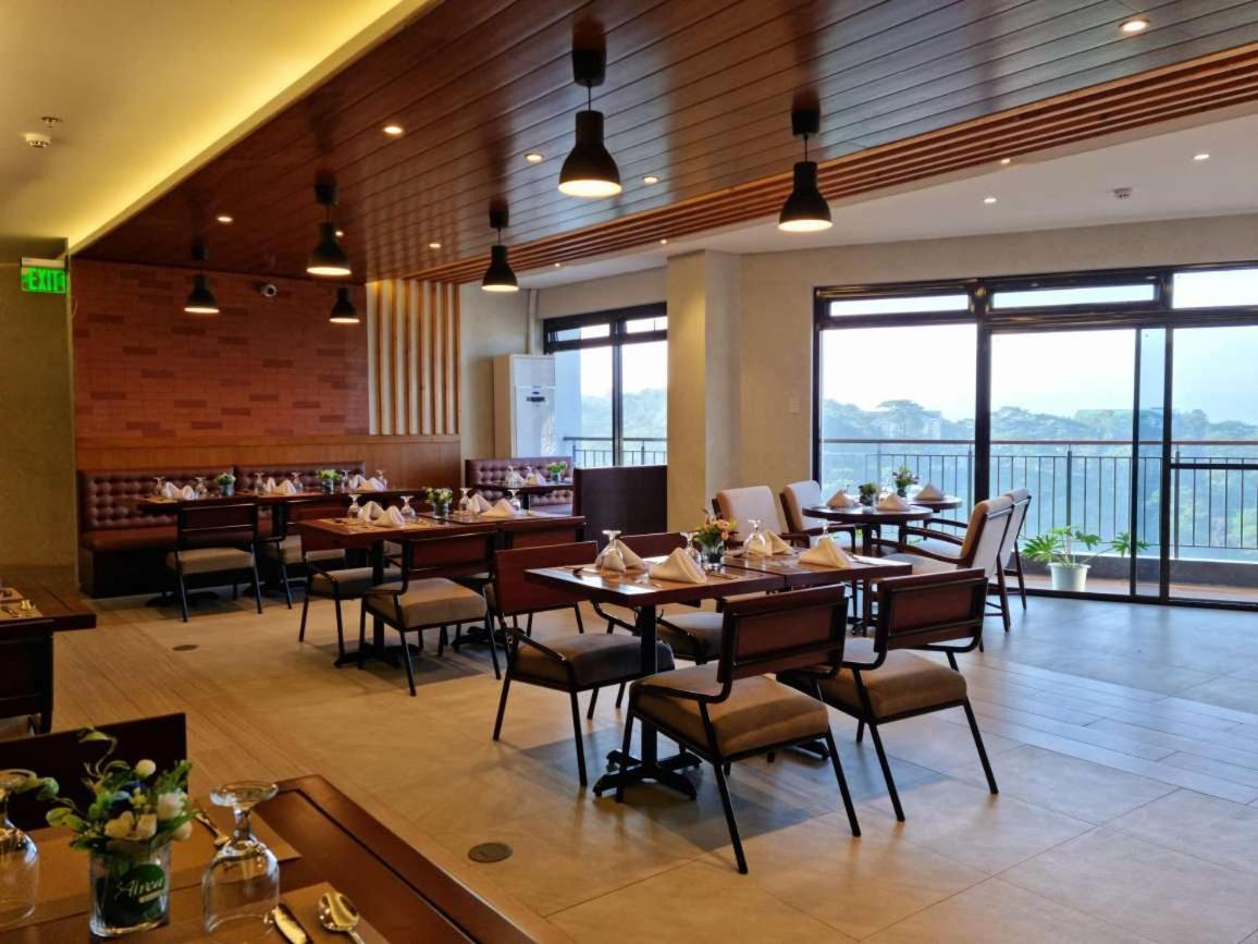 באגויו Alvea Hotel And Residences מראה חיצוני תמונה