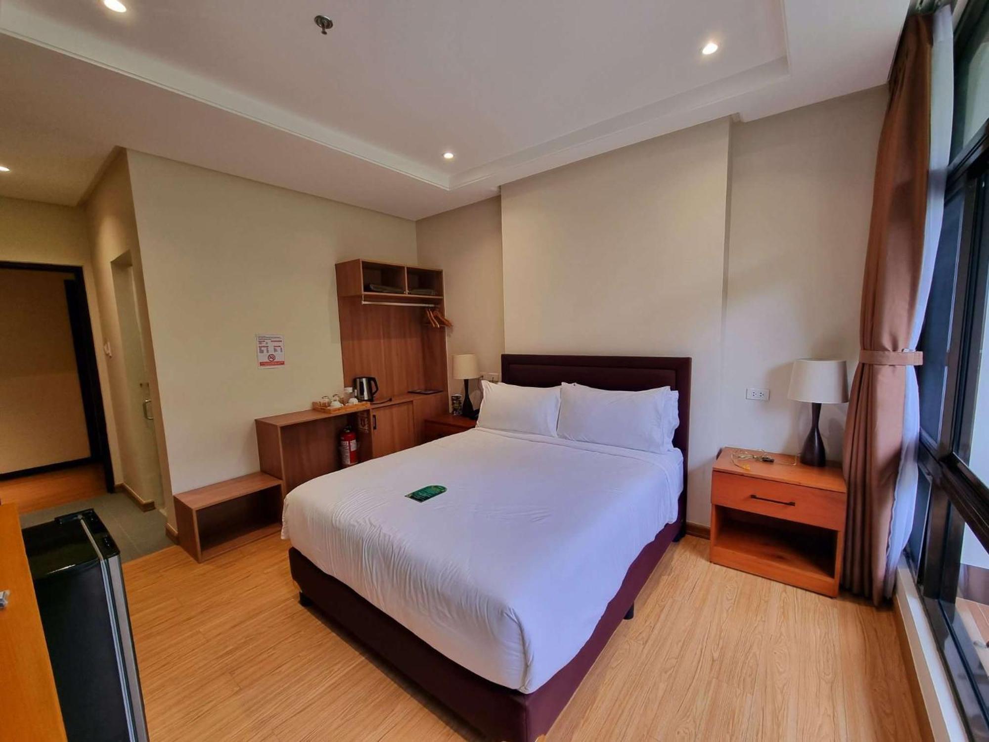 באגויו Alvea Hotel And Residences מראה חיצוני תמונה
