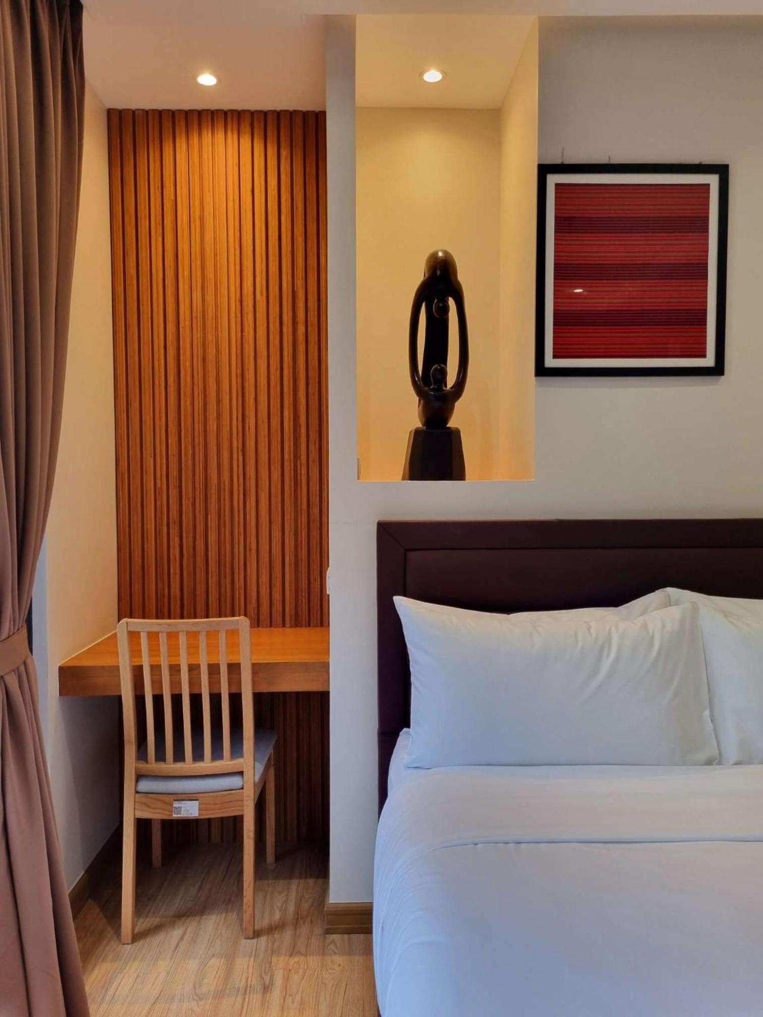 באגויו Alvea Hotel And Residences מראה חיצוני תמונה
